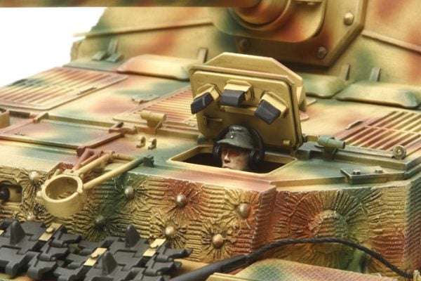 Detail German Tank Destroyer Elefant by Tamiya 35325