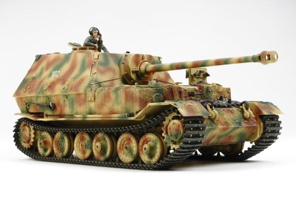 Side German Tank Destroyer Elefant by Tamiya 35325