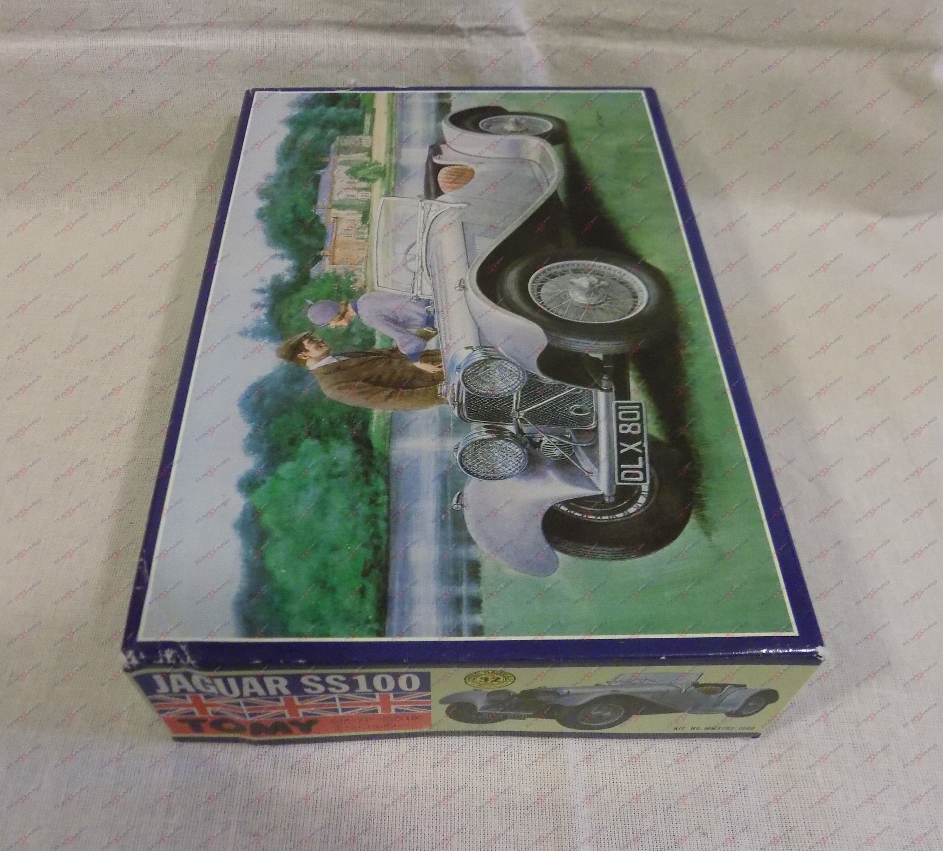 Tomy Jaguar SS100 Model Kit #MM3202-1900 1:32 Scale