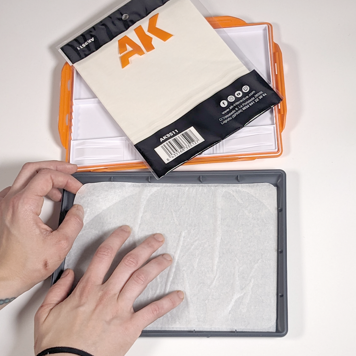 AK Interactive Wet Palette Review - FauxHammer