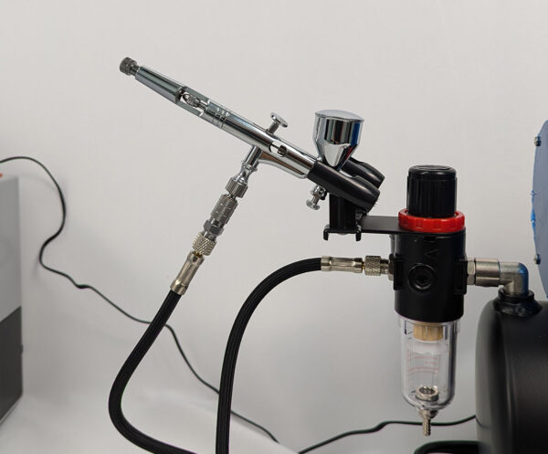 Vigiart Air Brush Holder in Use