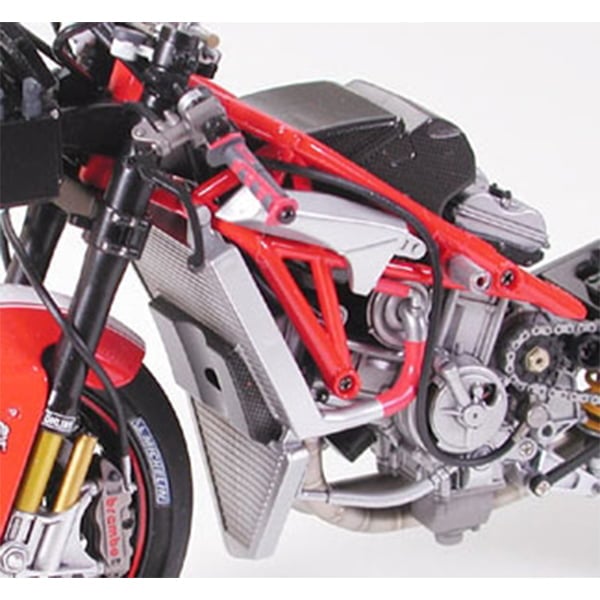 Tamiya Ducati Desmosedici 1/12 Scale 14101