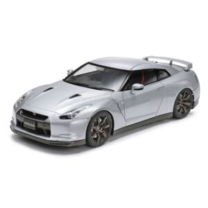 Tamiya Nissan GT-R 1:24 Scale 24300