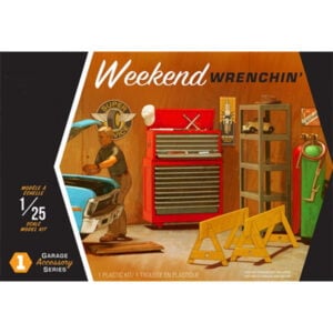 AMT Weekend Wrenchin Garage Accessory Series No1 1:25 Scale PP015