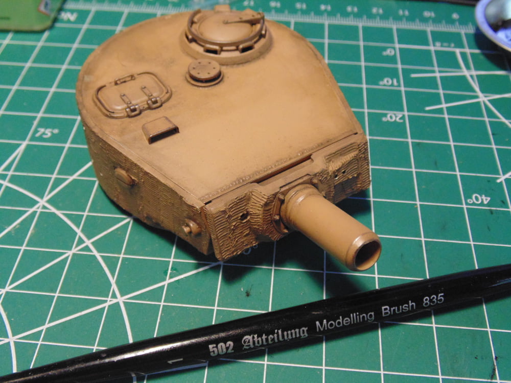 502 brush in front of dry brushed turret