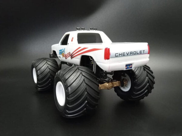 AMT USA-1 Monster Truck Chevy Silverado 1/32 Scale 1351