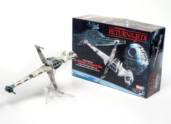 MPC B-Wing Fighter Star Wars Return of the Jedi Snap MPC949