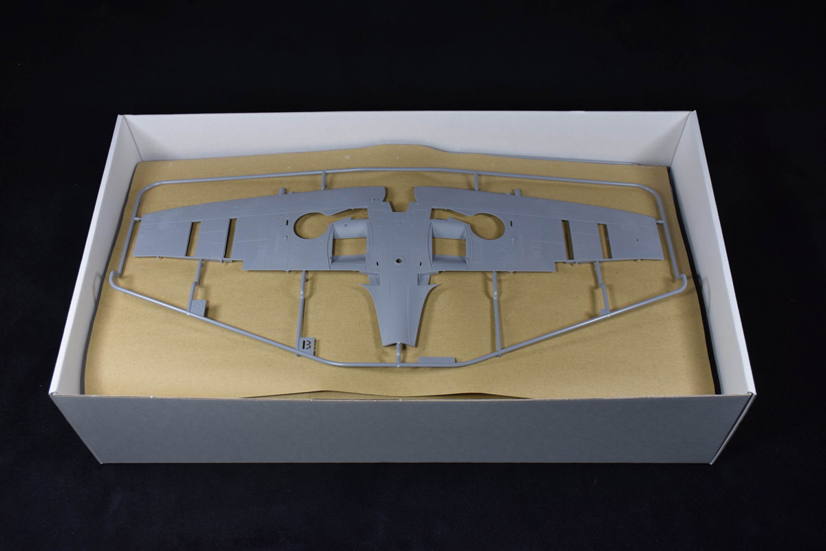 Top of Box Airfix Spitfire Build Unboxing