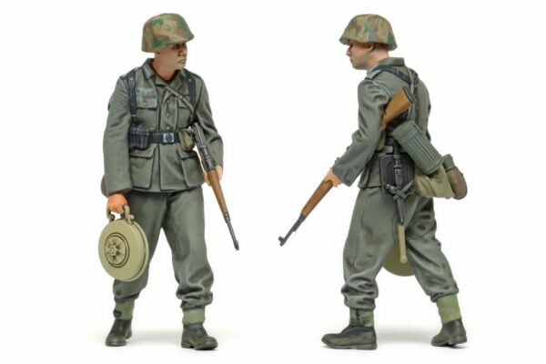 Tamiya German Infantry Set Late WWII 1/35 Scale 35382