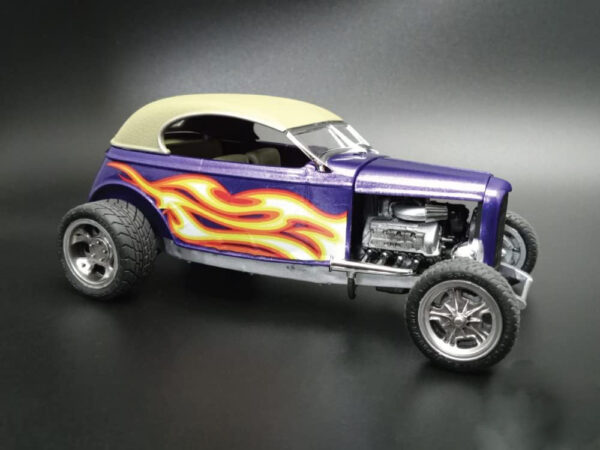 AMT 1932 Ford Phantom Vicky Hot Wheels 1/25 Scale 1313