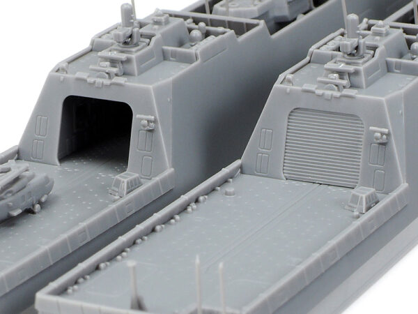 Tamiya Mogami JMSDF Defence Ship FFM-1 1/700 Scale 31037