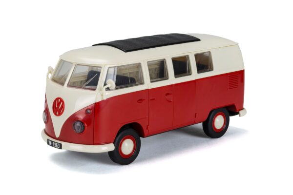 Airfix Volkswagen Camper Van Quick Build J6017