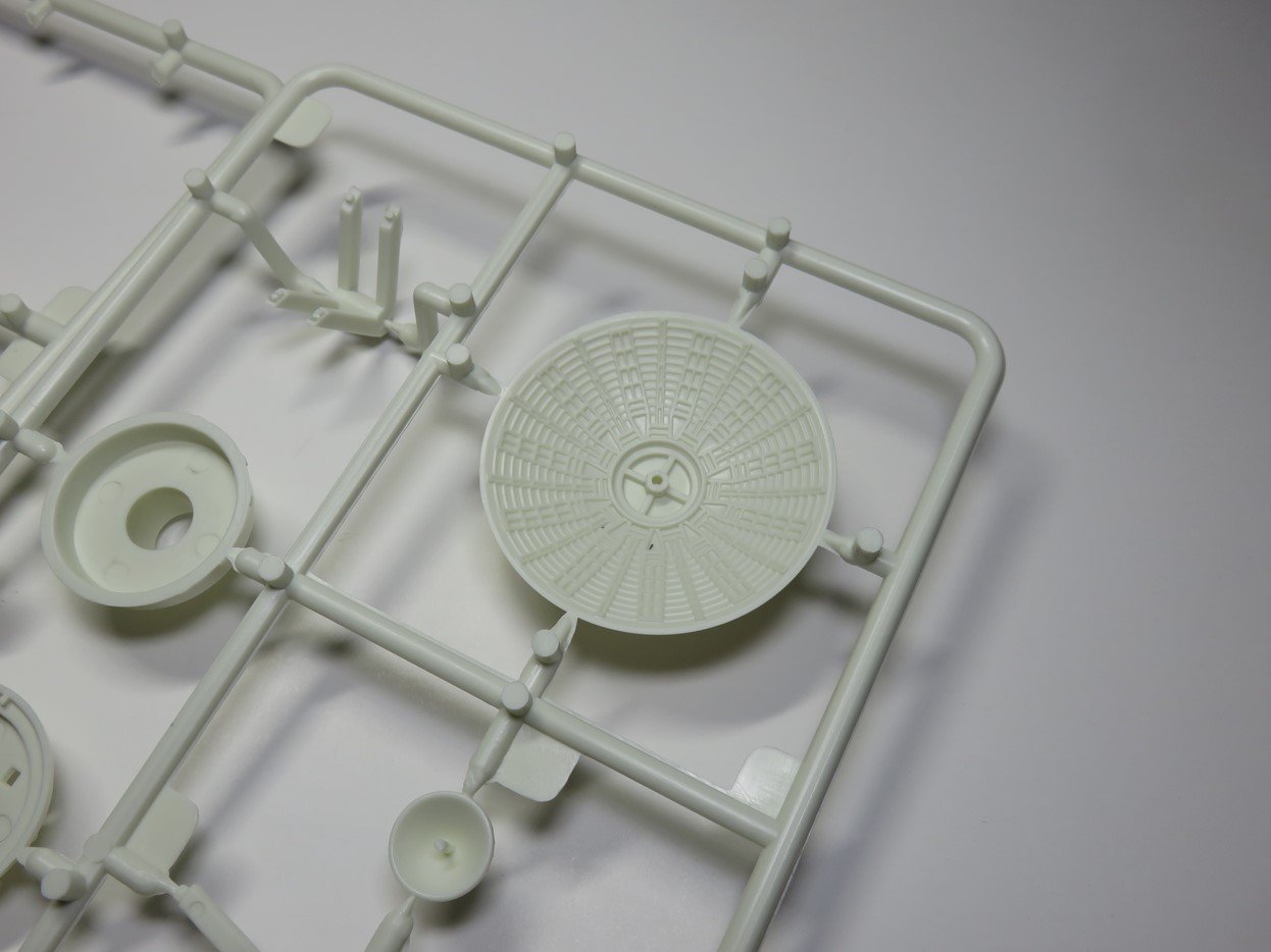 MPC Star Wars Millenium Falcon Sprue Dish