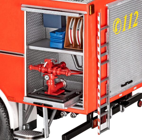 Revell Mercedes-Benz 1625 TLF 24/50 Fire Truck 1/24 Scale 07516