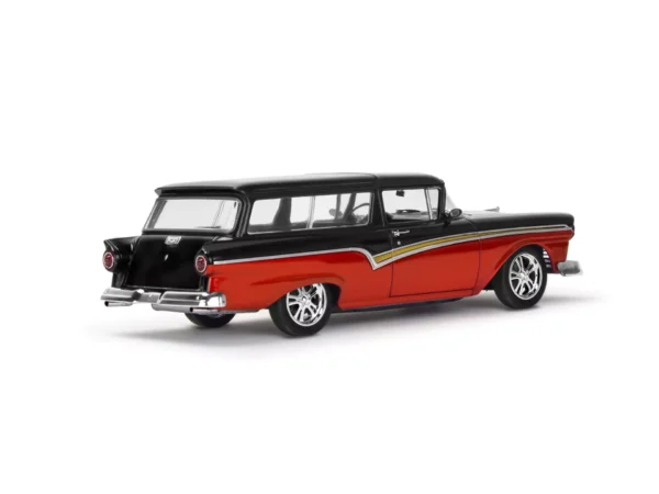 Revell 1957 Ford Del Rio Ranch Wagon 2n1 1/25 Scale RMX 85-4548 14548