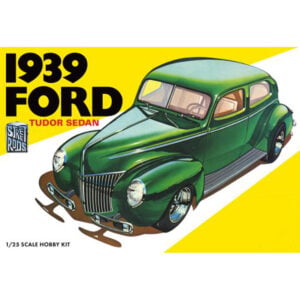 AMT 1939 Ford Tudor Sedan Street Rod Series 1/25 Scale 1434