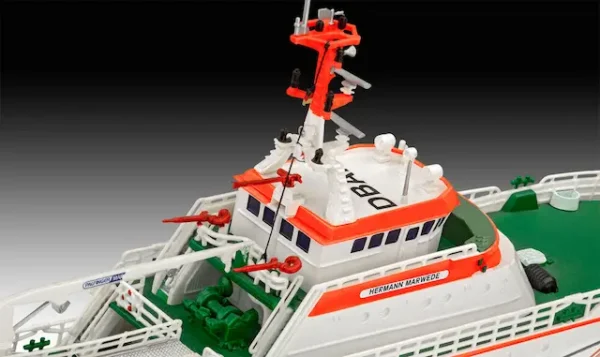 Revell Search and Rescue Vessel Hermann Marwede 1/200 Scale 05812