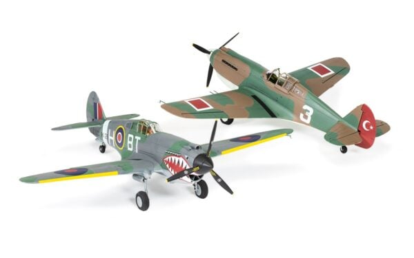 Airfix Curtiss Tomahawk Mk.II 1/48 Scale A05133A