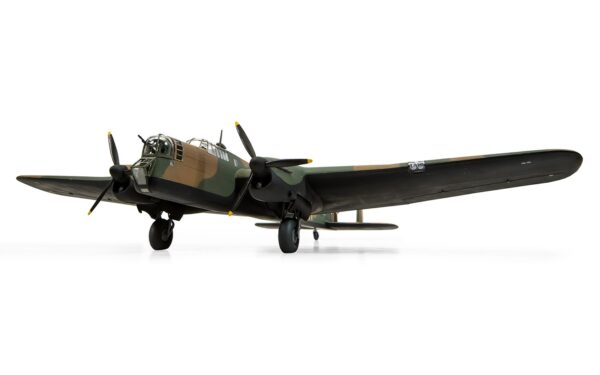 Airfix Armstrong Whitworth Whitley Mk.V 1/72 Scale A08016