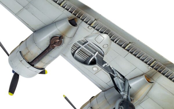 Airfix Consolidated B-24 H Liberator 1/72 Scale A09010