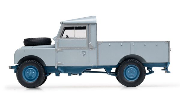 Airfix Land Rover Series 1 Pick-up 1/43 Scale A55012 Model Set