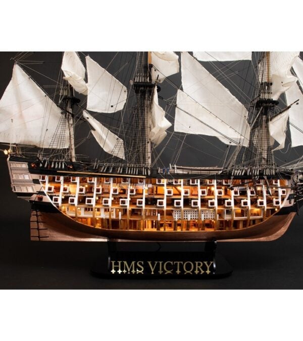 Artesania Latina HMS Victory Trafalgar 1805 Anatomy Version 1-84 Scale 22900 Interior