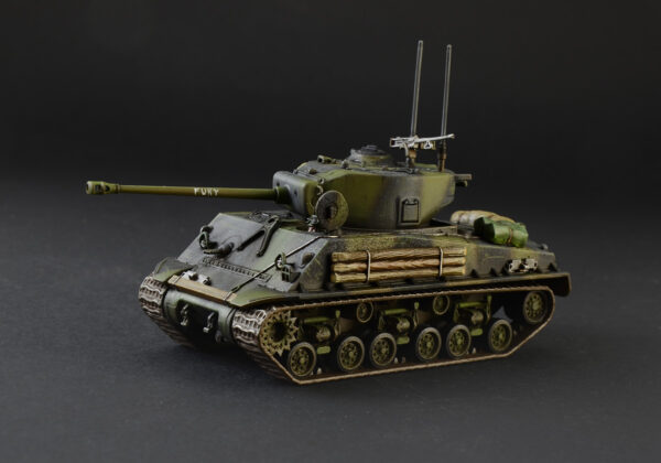 Italeri Sherman M4A3E8 Fury Tank Warlord Games 1/56 Scale 25772